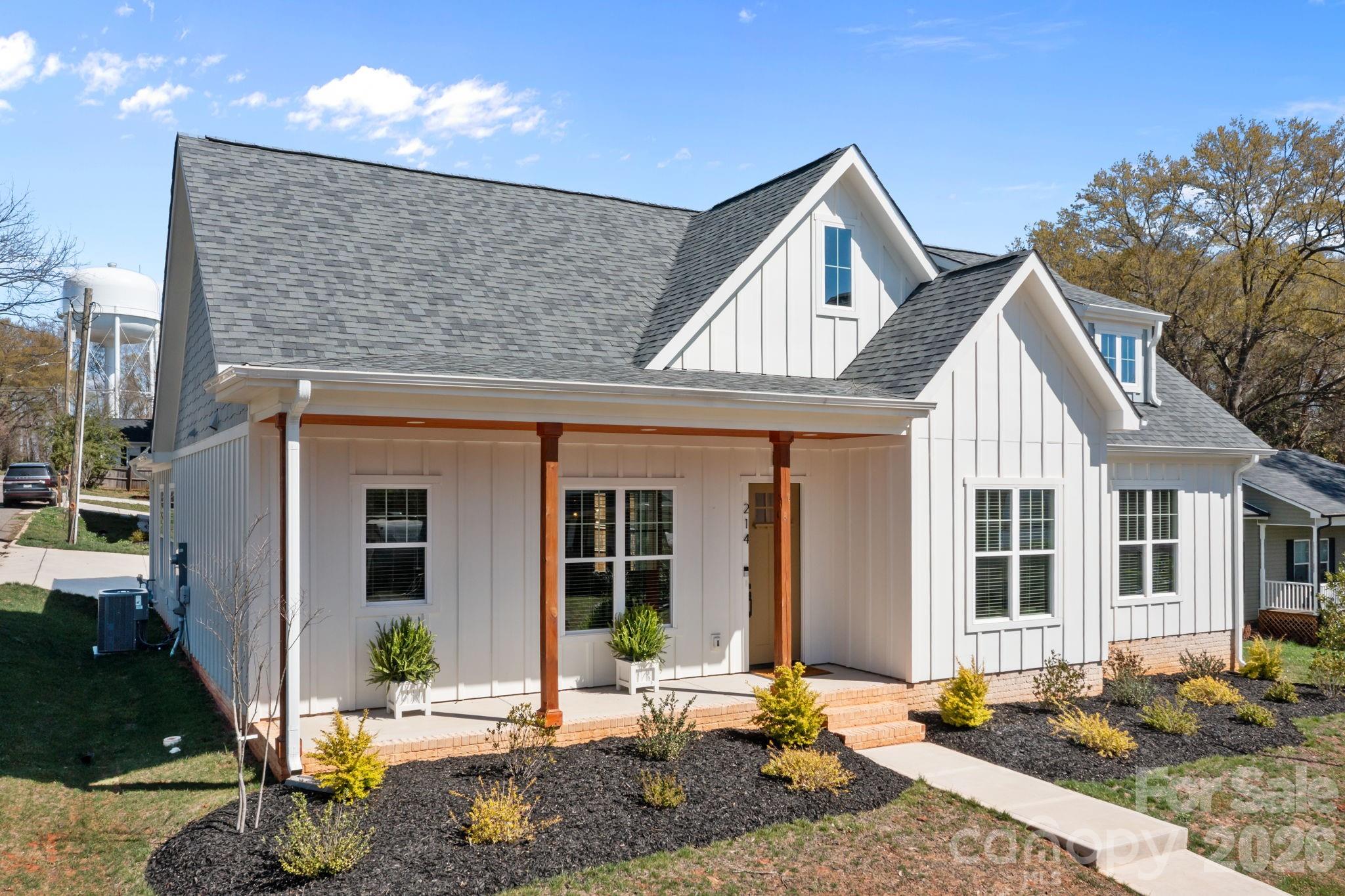 214 S Cedar Street Belmont NC 28012