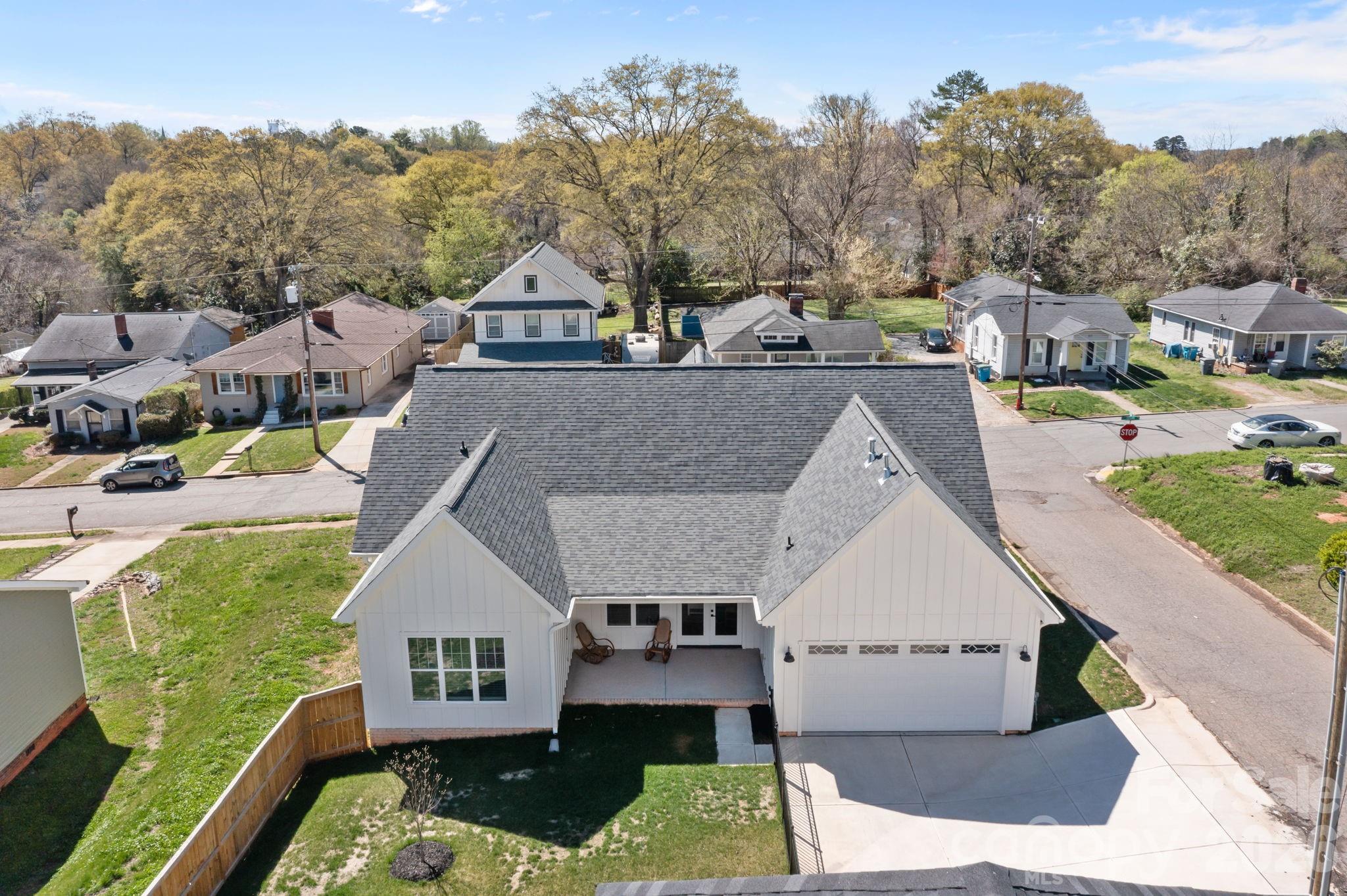 214 S Cedar Street Belmont NC 28012