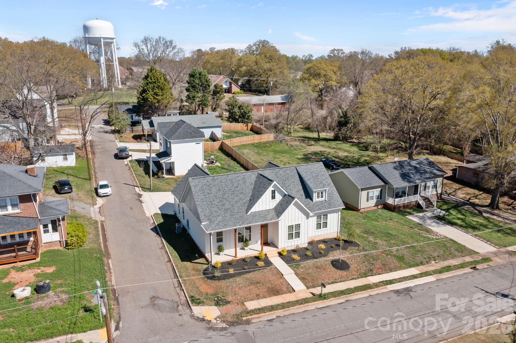 214 S Cedar Street Belmont NC 28012