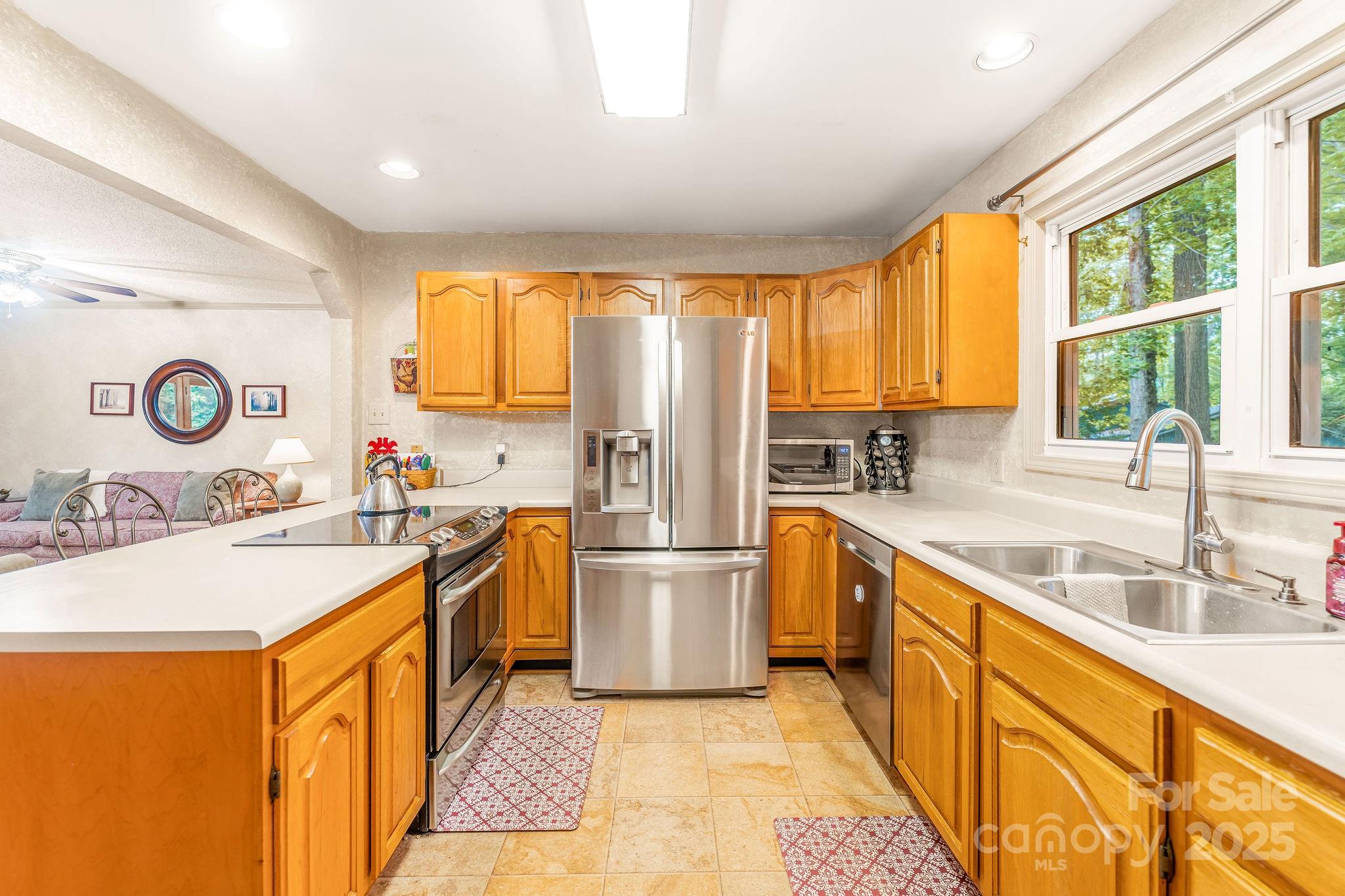 16 Jonway Court Candler NC 28715