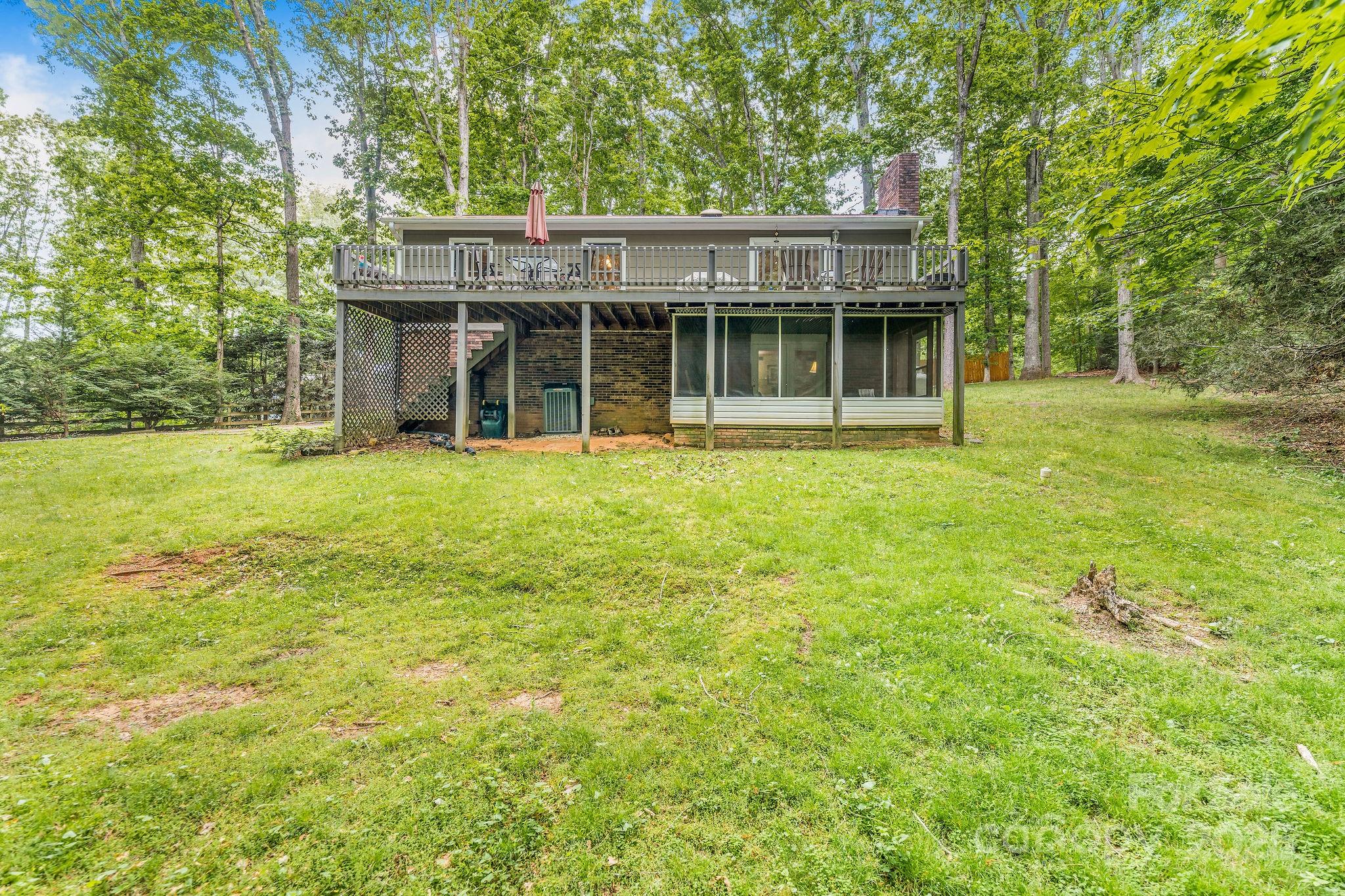 16 Jonway Court Candler NC 28715