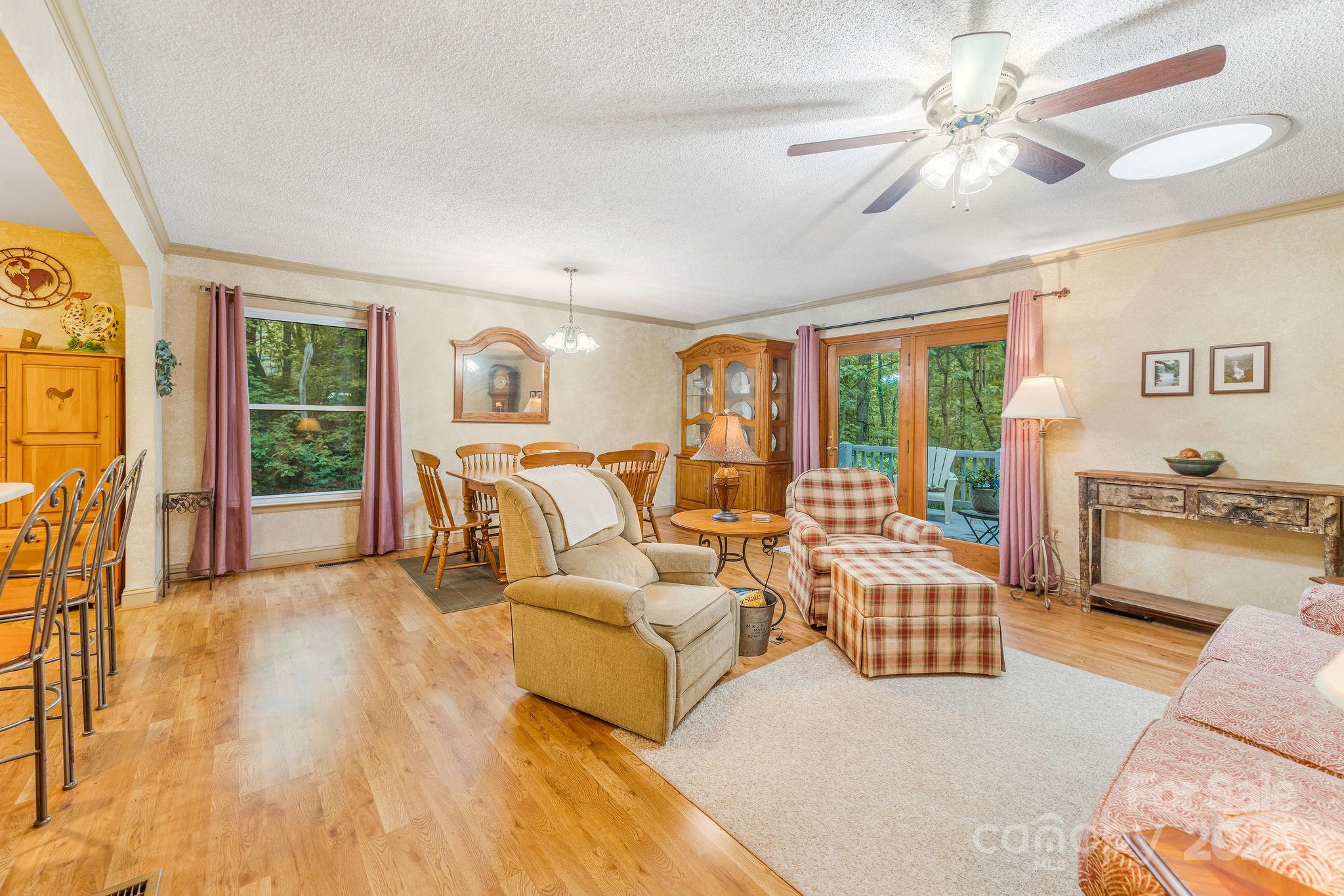 16 Jonway Court Candler NC 28715