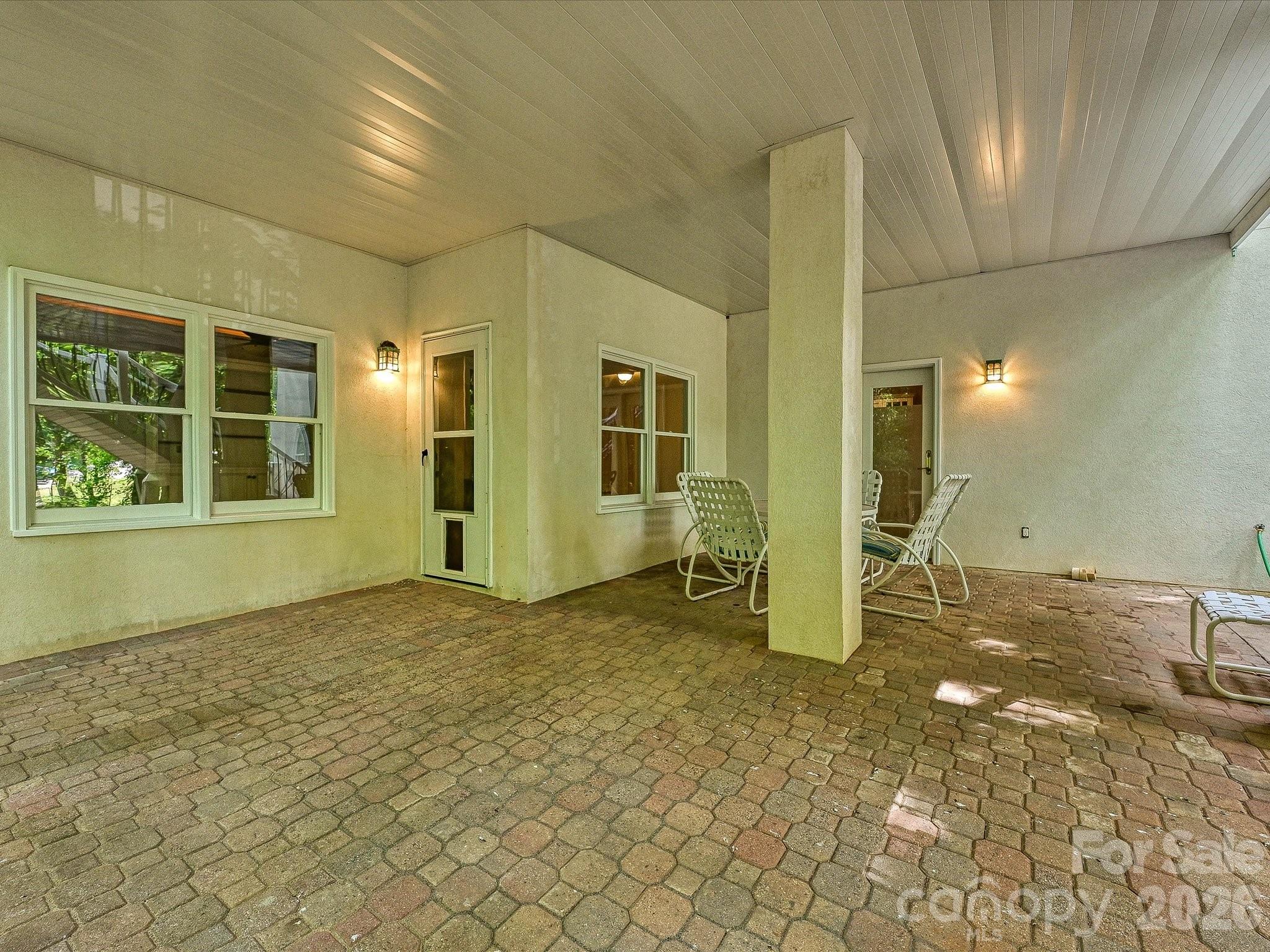 15001 Majestic Oak Drive Charlotte NC 28278