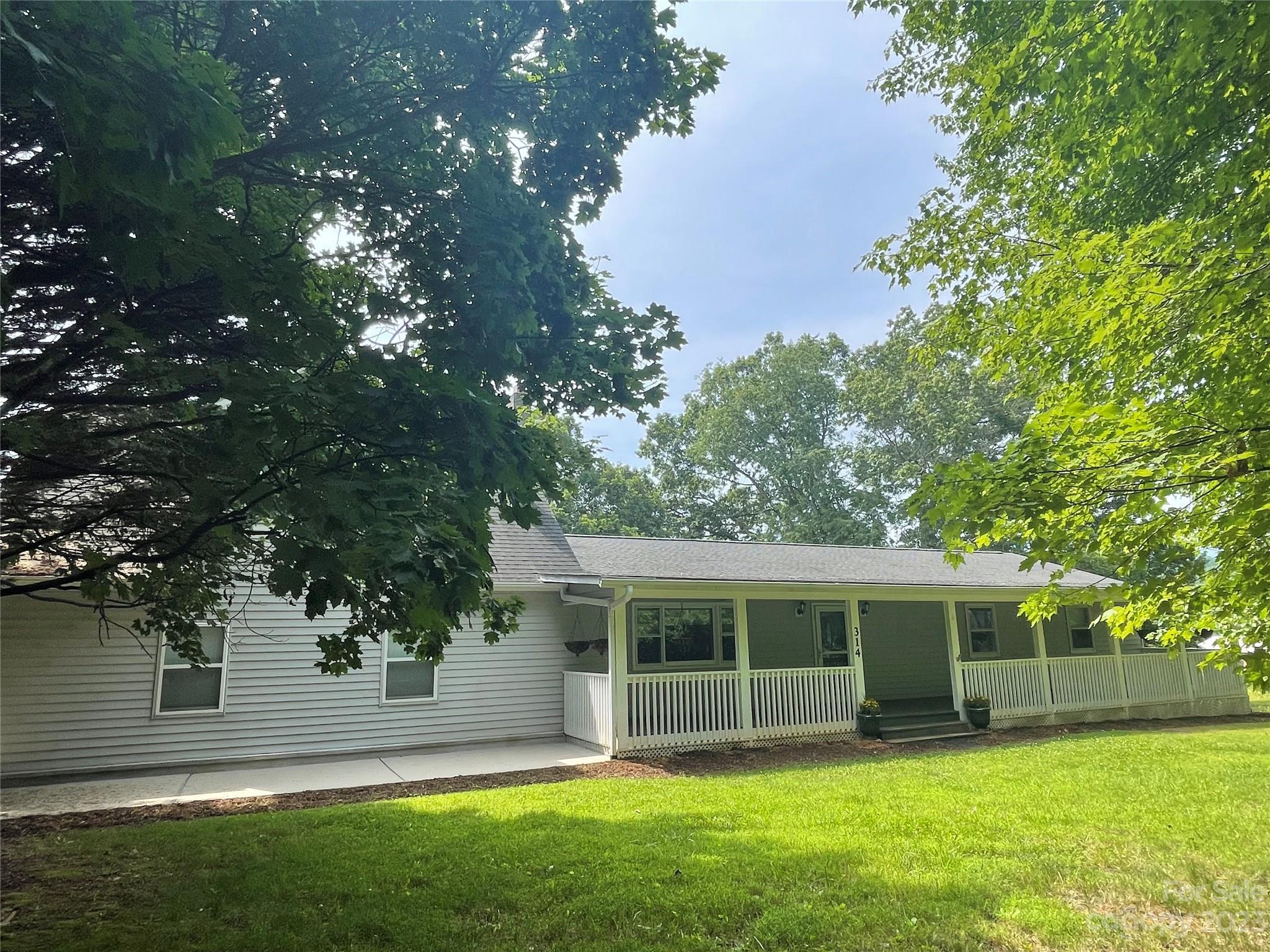 314 Browntown Road Leicester NC 28748