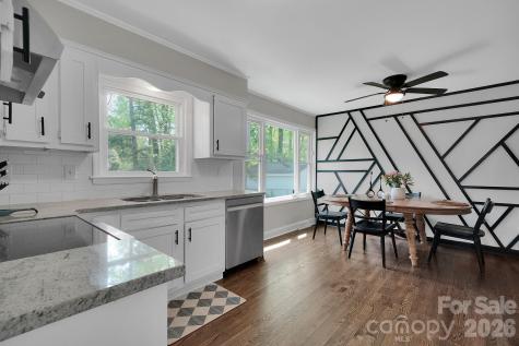 5201 Amity Place Charlotte NC 28212