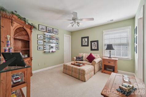 2321 Treymore Lane Charlotte NC 28262