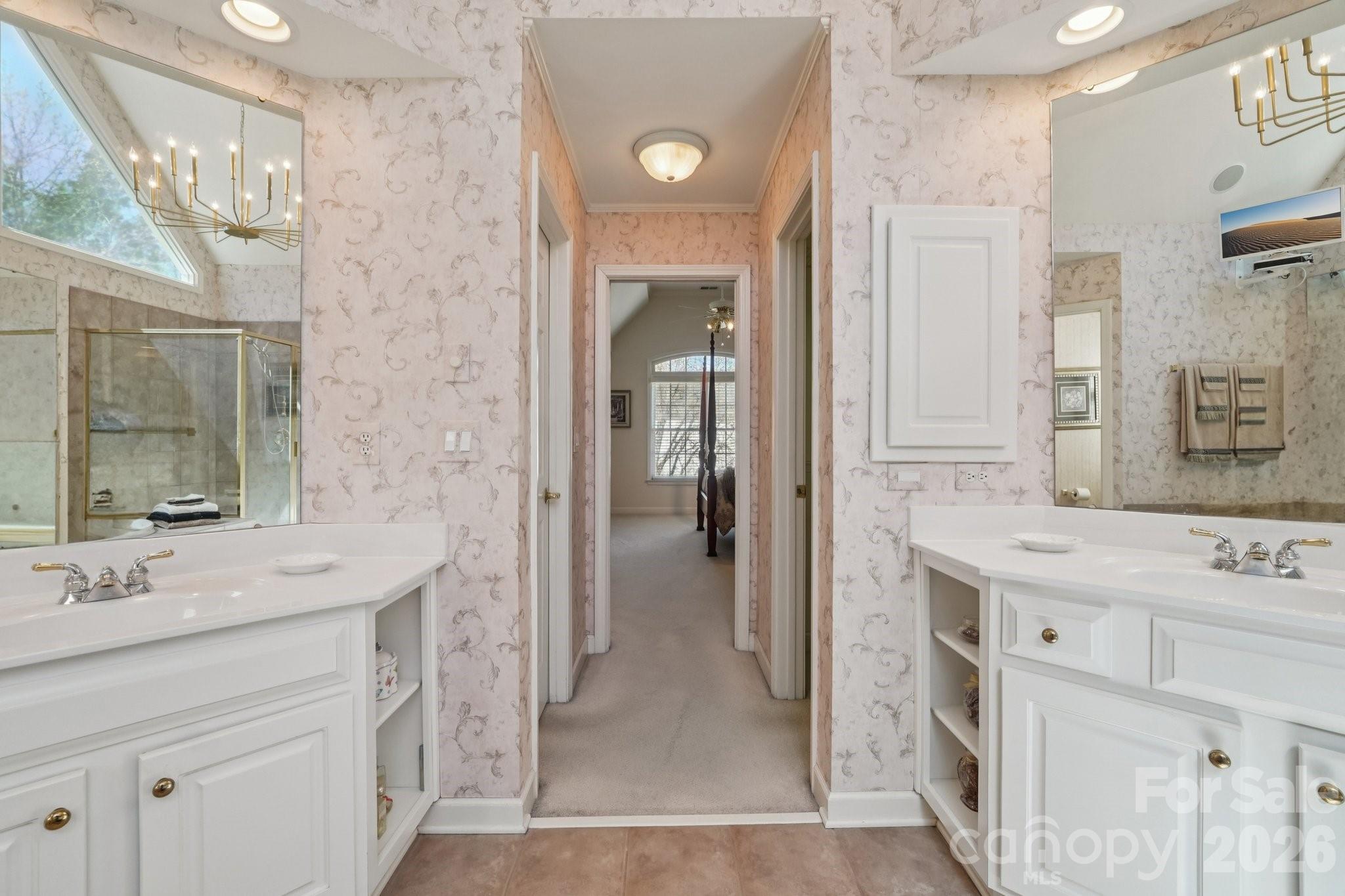 2321 Treymore Lane Charlotte NC 28262