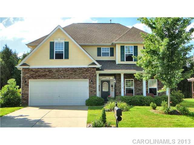 15519 Lakepoint Forest Drive Charlotte NC 28278