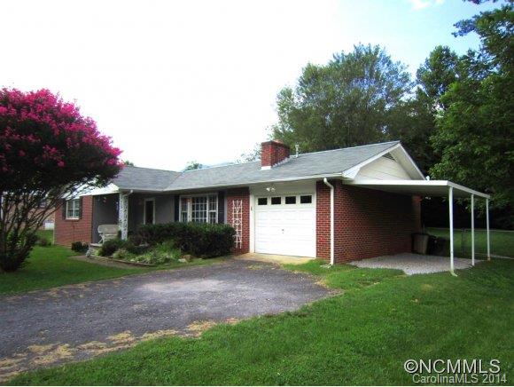 673 Justice Ridge Road Candler NC 28715