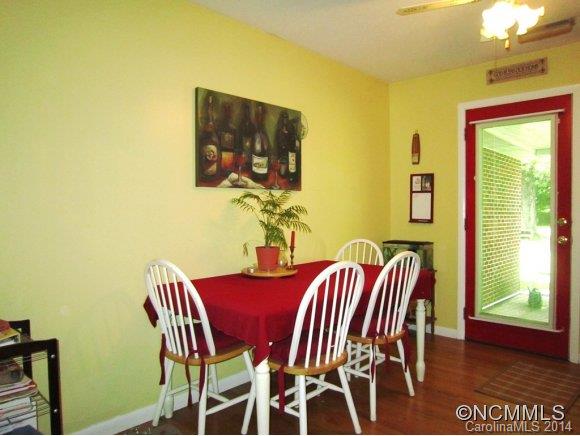 673 Justice Ridge Road Candler NC 28715