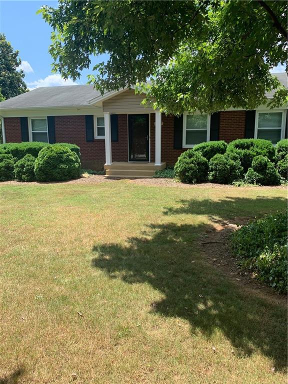 2107 2nd Avenue NW Hickory NC 28601