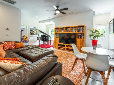 197 Chatham Road Asheville NC 28804