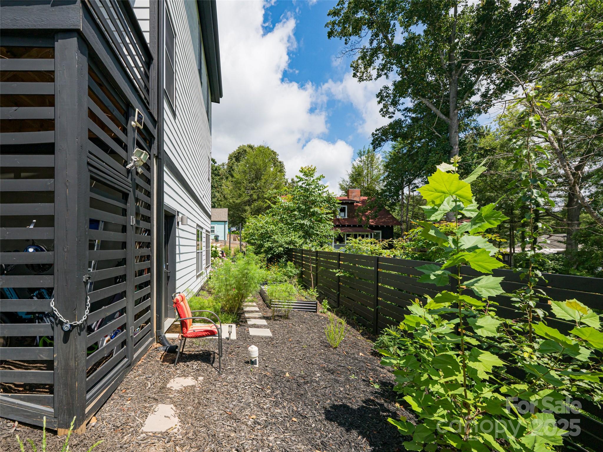 197 Chatham Road Asheville NC 28804