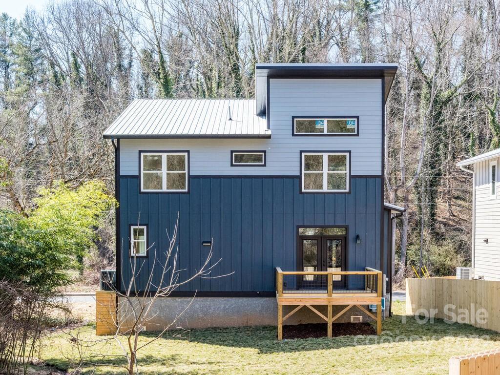 458 State Street Asheville NC 28806
