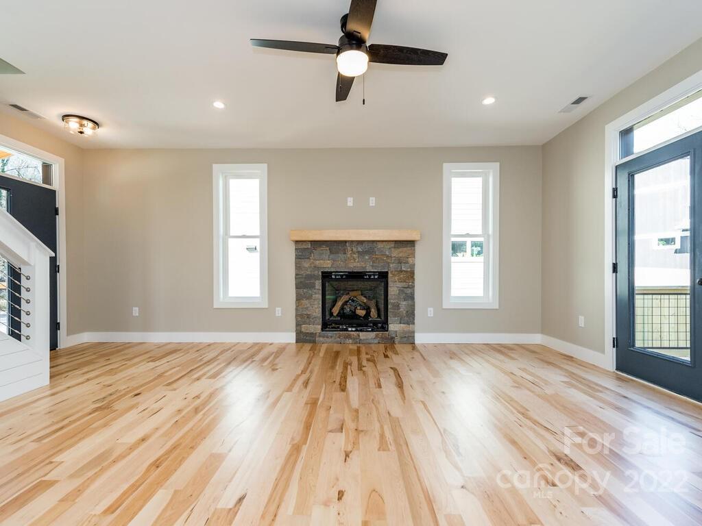 458 State Street Asheville NC 28806