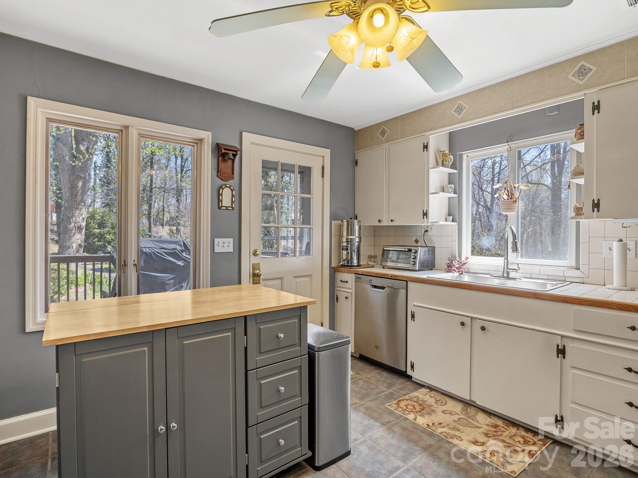 7 Rippy Hill Lane Tryon NC 28782