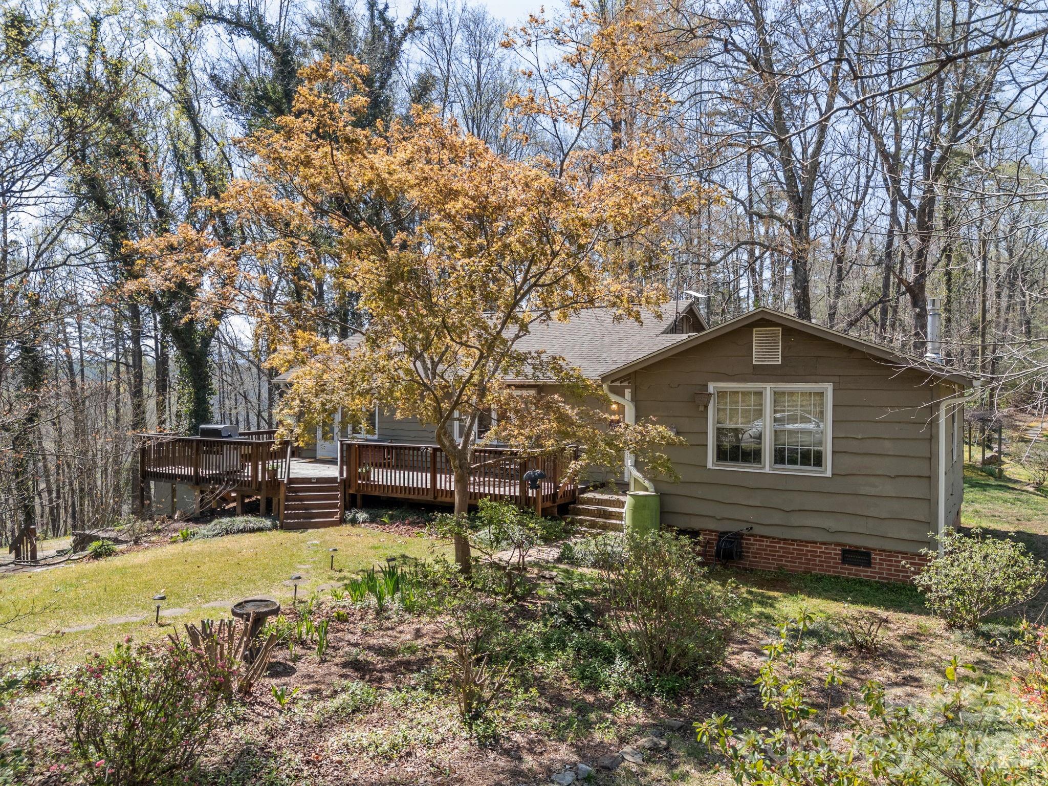 7 Rippy Hill Lane Tryon NC 28782