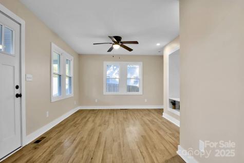 434 E Salisbury Street Denton NC 27239
