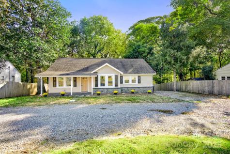 434 E Salisbury Street Denton NC 27239