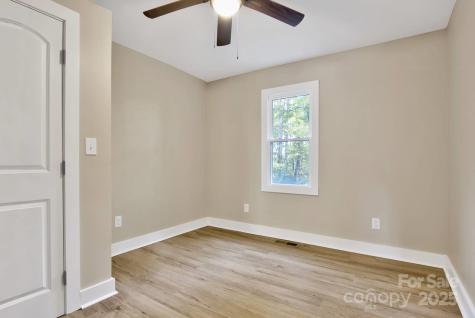 434 E Salisbury Street Denton NC 27239