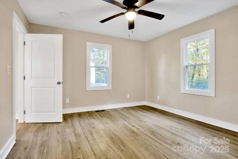 434 E Salisbury Street Denton NC 27239