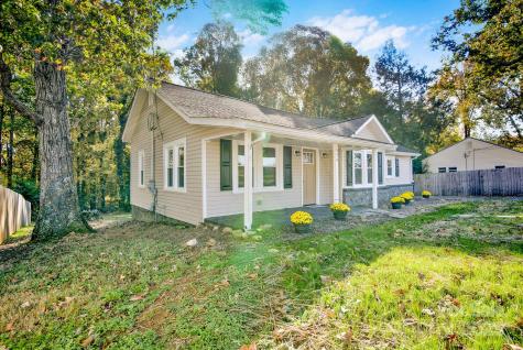434 E Salisbury Street Denton NC 27239