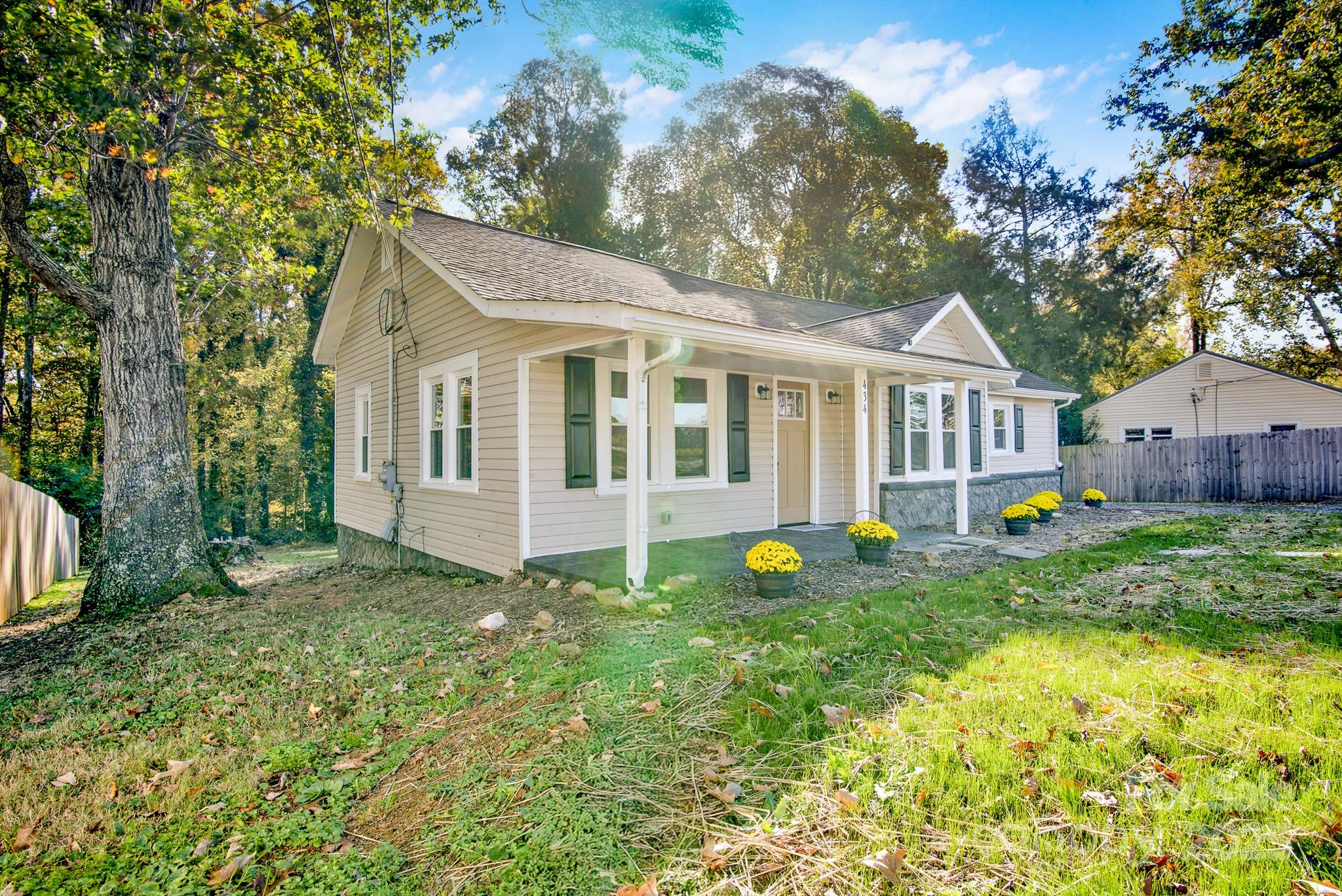 434 E Salisbury Street Denton NC 27239