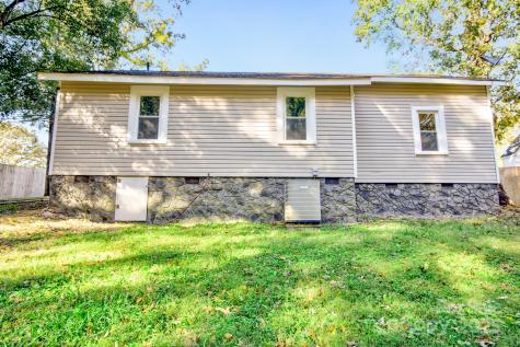 434 E Salisbury Street Denton NC 27239