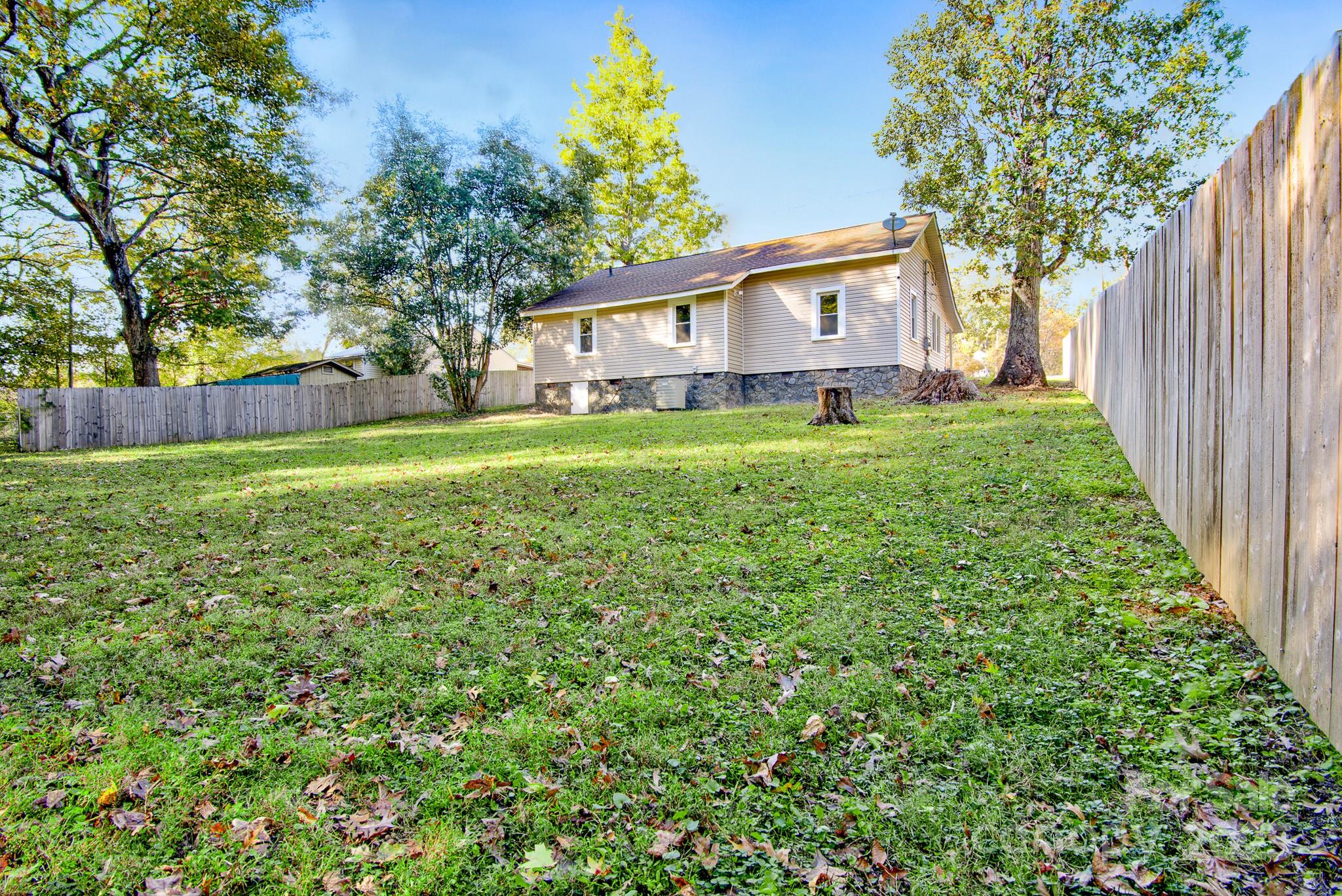 434 E Salisbury Street Denton NC 27239