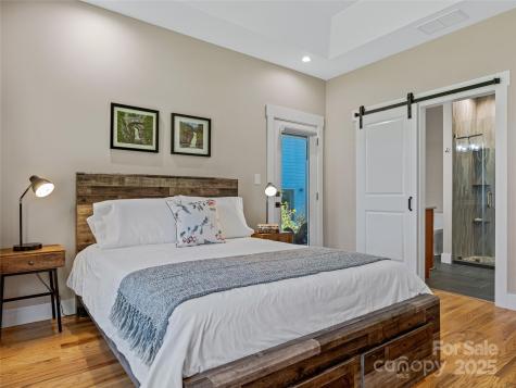 18 Destination Drive Asheville NC 28806