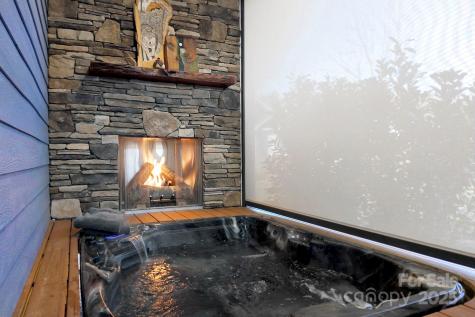 18 Destination Drive Asheville NC 28806