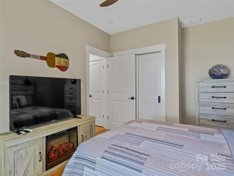 18 Destination Drive Asheville NC 28806