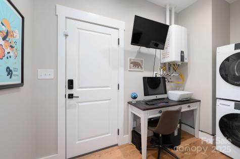 18 Destination Drive Asheville NC 28806