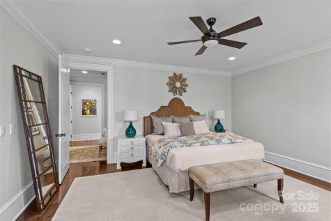 303 Hillside Avenue Charlotte NC 28209