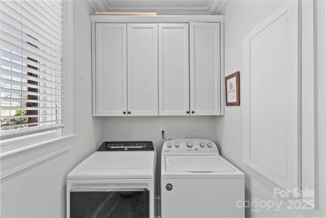 303 Hillside Avenue Charlotte NC 28209