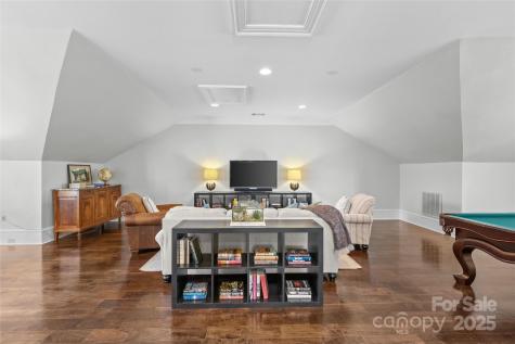 303 Hillside Avenue Charlotte NC 28209