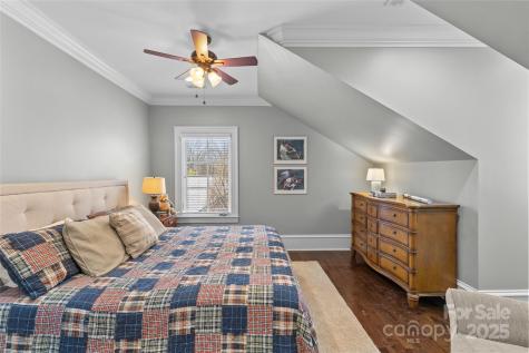 303 Hillside Avenue Charlotte NC 28209