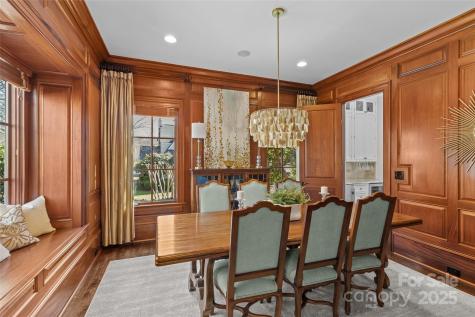 303 Hillside Avenue Charlotte NC 28209