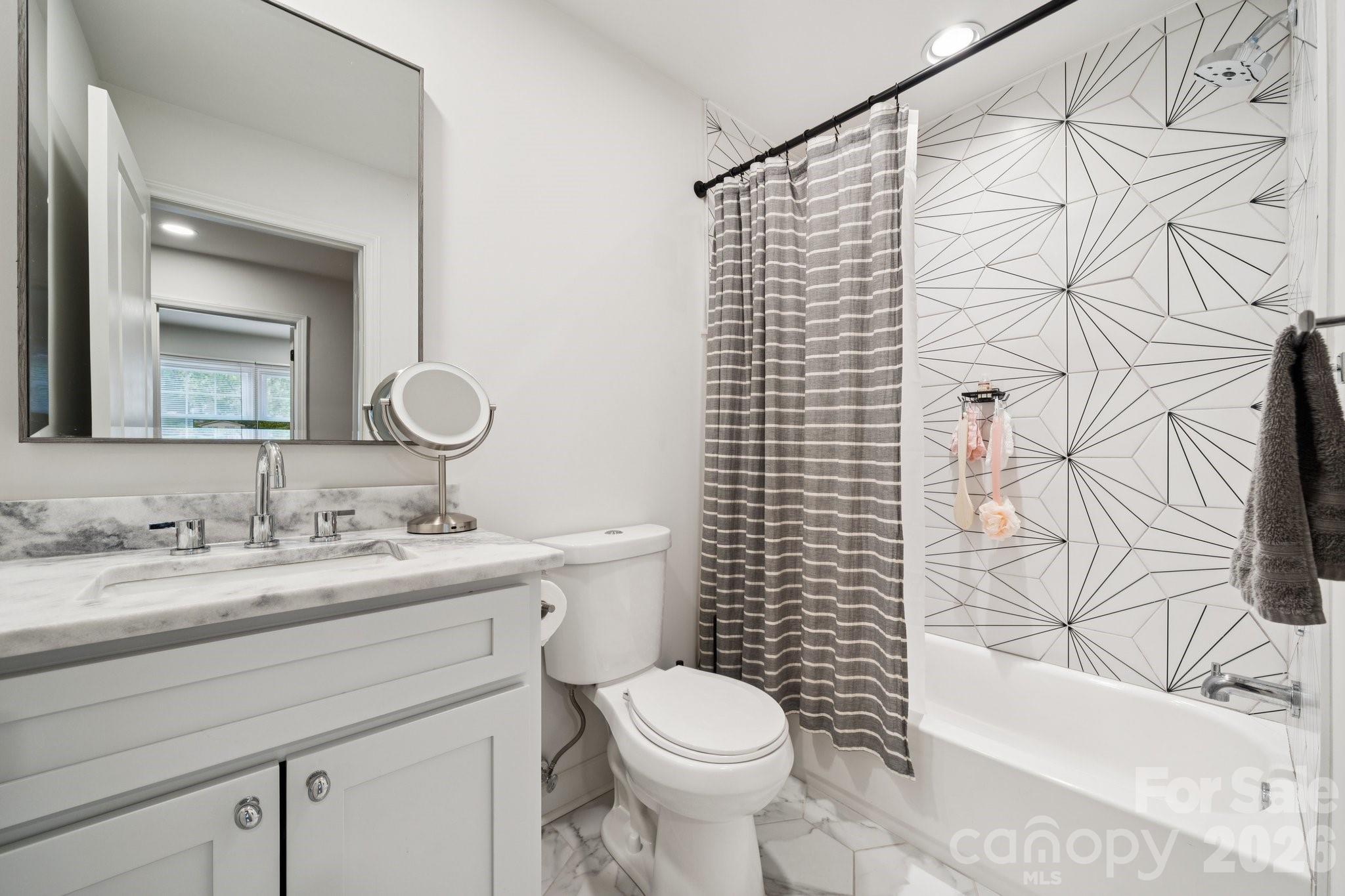 1530 Barberry Court Charlotte NC 28211