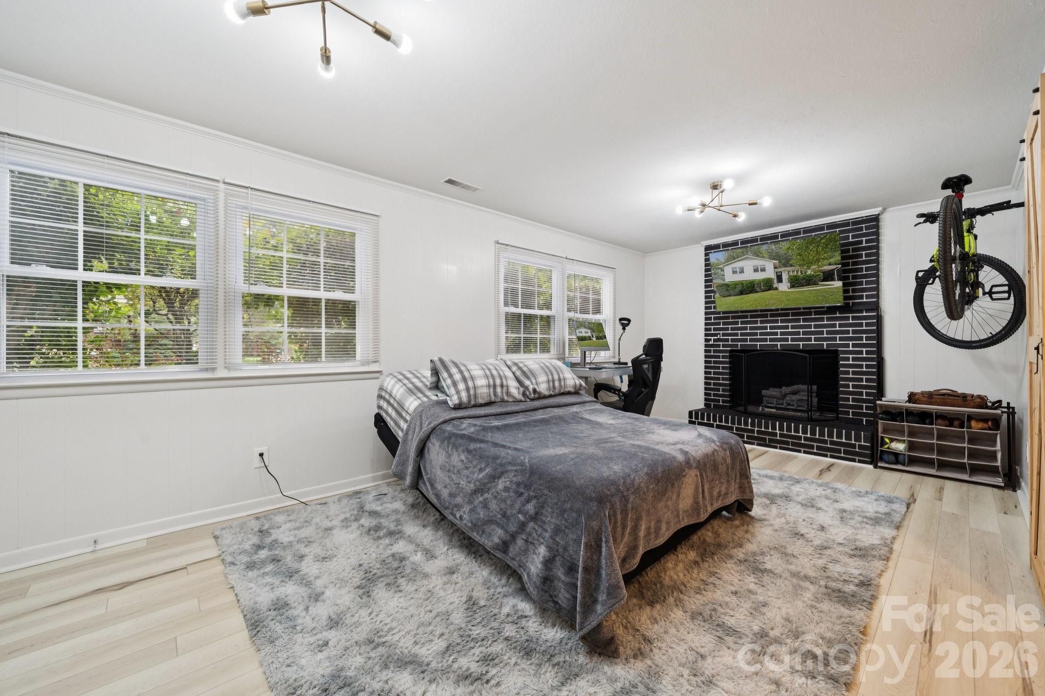 1530 Barberry Court Charlotte NC 28211