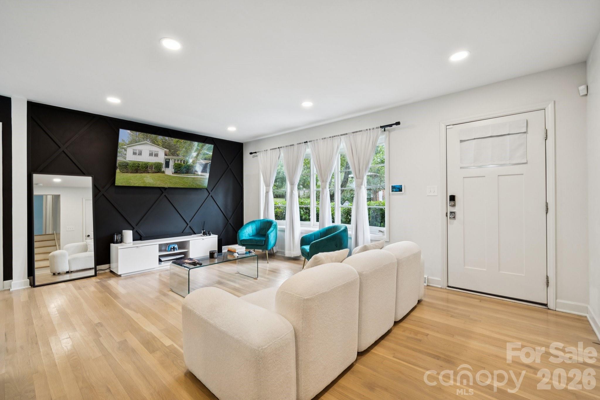 1530 Barberry Court Charlotte NC 28211
