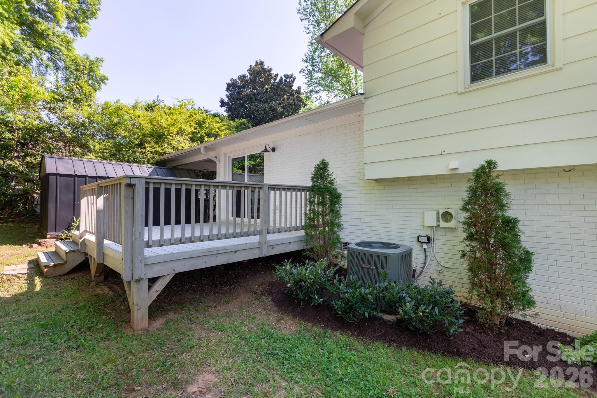 1530 Barberry Court Charlotte NC 28211