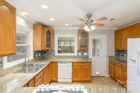 290 Crabapple Hill Lane Hendersonville NC 28792