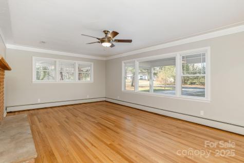 290 Crabapple Hill Lane Hendersonville NC 28792