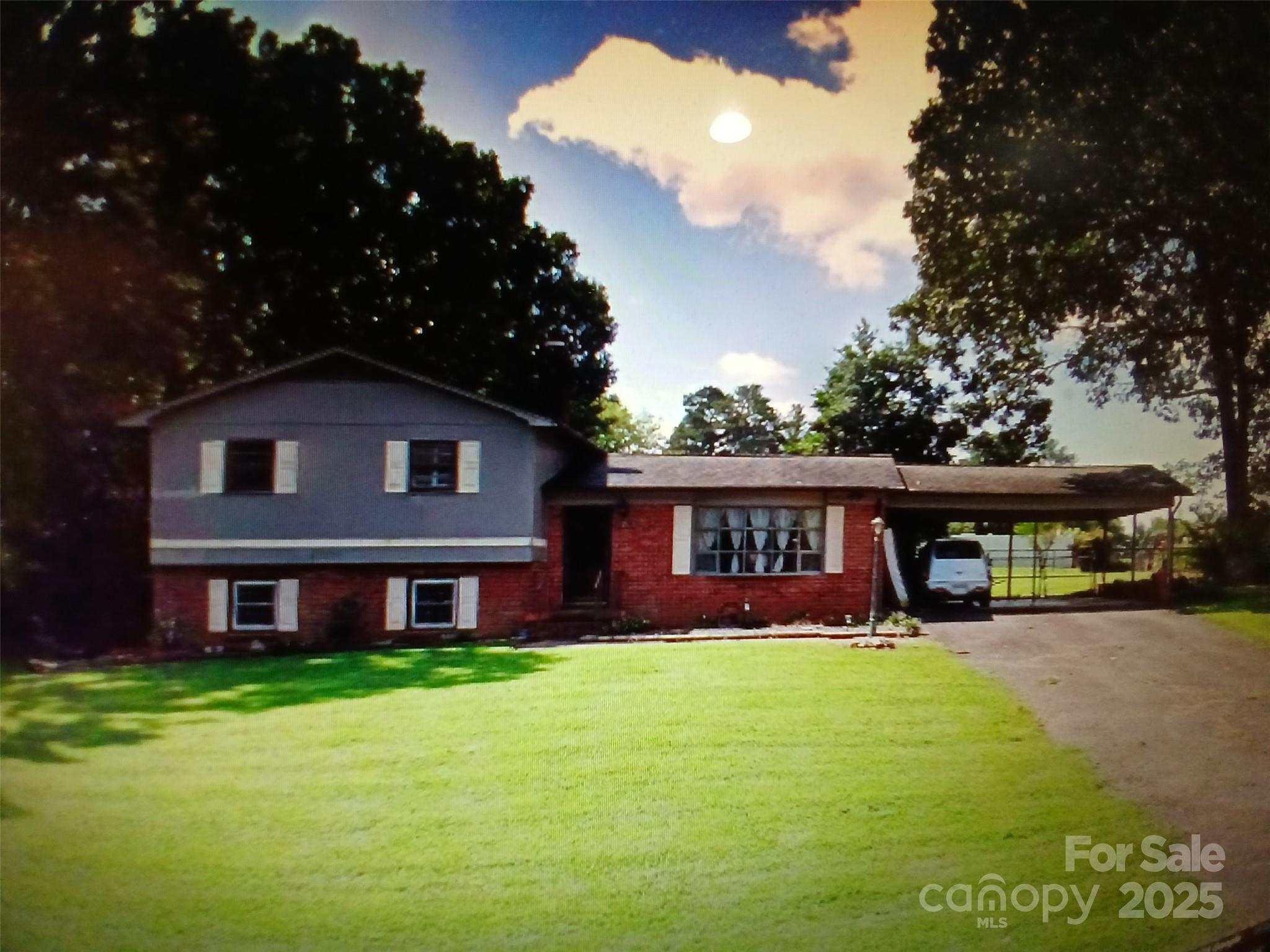 71 Crestwood Loop Taylorsville NC 28681