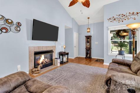 302 Oak Place Asheville NC 28803