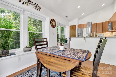 302 Oak Place Asheville NC 28803