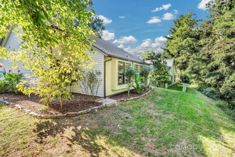 302 Oak Place Asheville NC 28803
