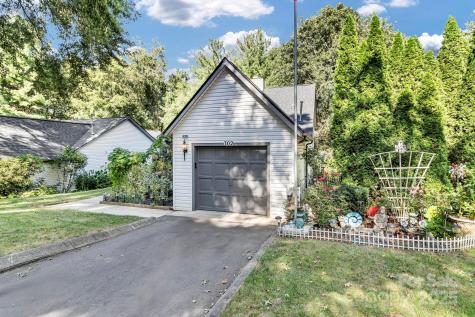 302 Oak Place Asheville NC 28803