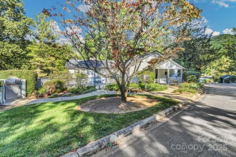 302 Oak Place Asheville NC 28803